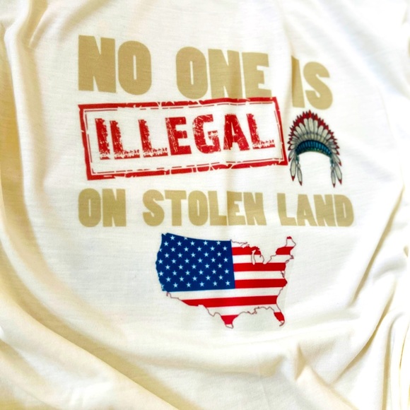 Native Land tee - Picture 2 of 2